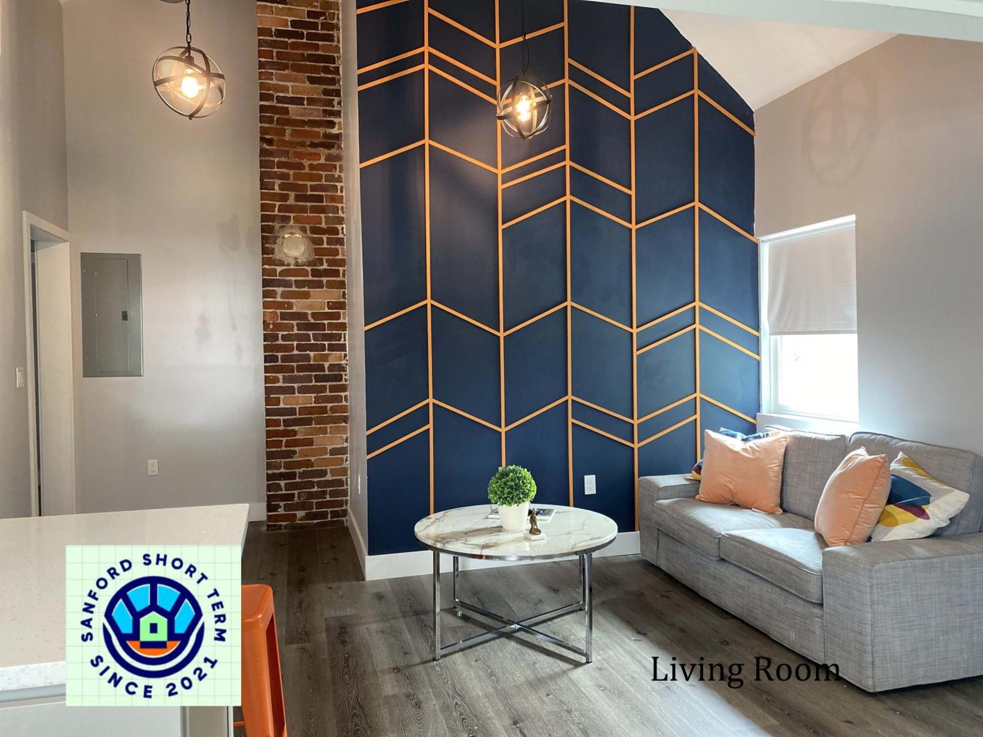 The Contemporary Apartment Sanford Bagian luar foto